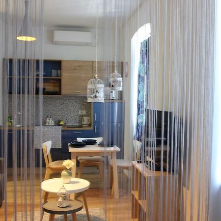 Cozy Apartment In Center Of Fiume Kültér fotó