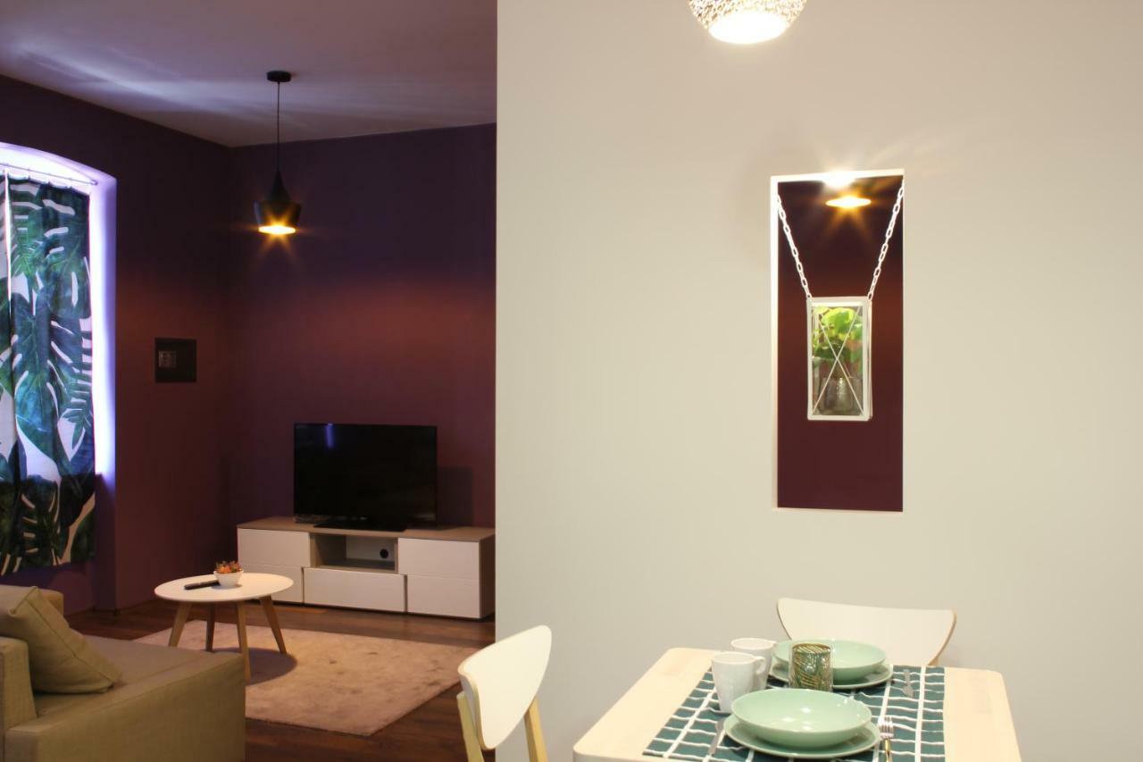Cozy Apartment In Center Of Fiume Kültér fotó